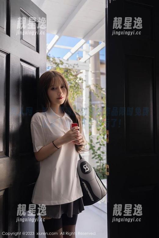 秀人网 - 听说贾诗晗的天使作品限时免费，赶紧下载，不然就亏了！