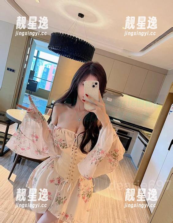脸红Dearie 微密圈 - 精选图片,脸红Dearie的秘密就像巧克力,总是让人想再来一块
