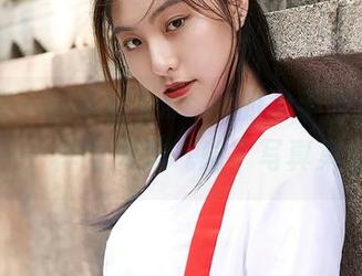 蜜桃社 – 在咕噜Sweet的水手服里，发现不一样的海洋气息｜写真集分享