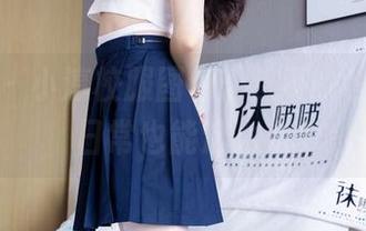 袜啵啵 – 小淳校服图包：这不，校园里的日常也能这么萌