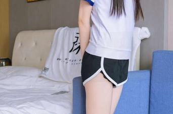 袜啵啵 – 雪糕与灰丝的定制写真，脚尖加固版花絮让人忍不住想多看几眼