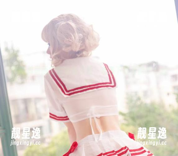 趴趴捣蛋陌 趴趴捣蛋陌的空姐高清秀,难道下载真能带你起飞?
