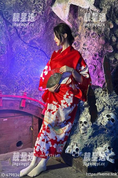 微密圈 - 平平无奇的星期几，结果看到轩子巨2兔的今天cos，图真是不停想重播！