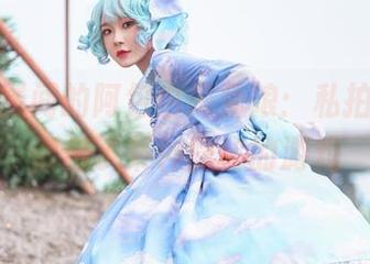 一丝一缕间的阿包也是兔娘:私拍原图,像极了某种隐秘的游戏