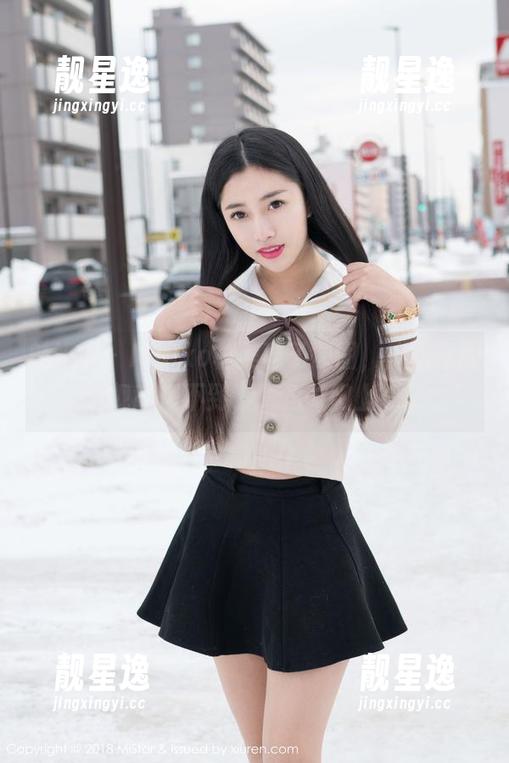 魅妍社-Mieko林美惠子 魅妍社 - Mieko林美惠子原图,裤里丝的透视意想不到,嘴角微微上扬。